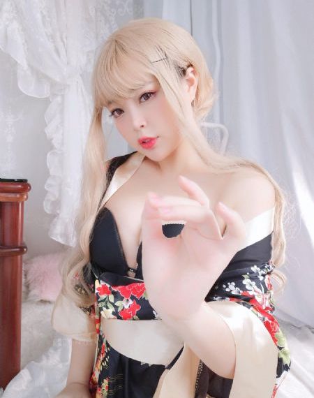 国产综合欧美区在线_720全集在线观看