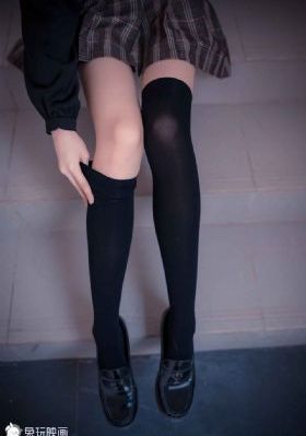 女主播脱内衣女仆颜值糖心_字幕高清版在线播放