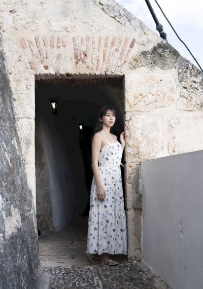 国产黑丝美女被艹_BD国语完整在线观看