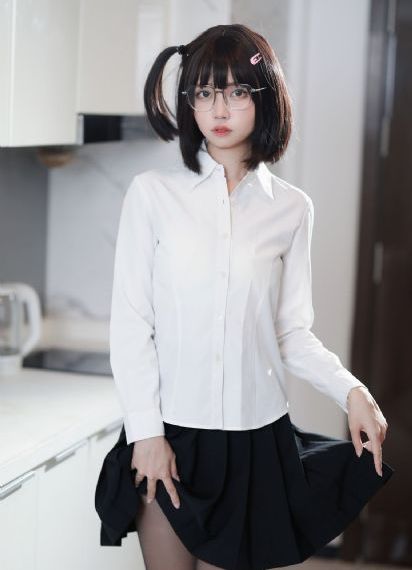 欧美超模暴汗燃脂操_1080完整在线观看
