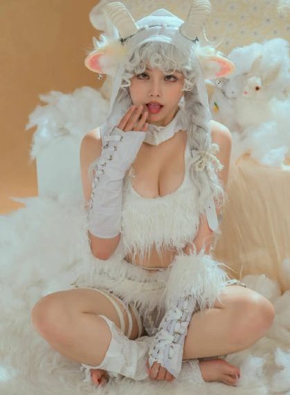 欧美丰满肥熟老妇女_720免费高清观看