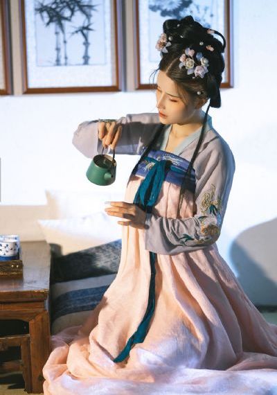 欧美式美甲图片欣赏_BD英语高清迅雷在线观看